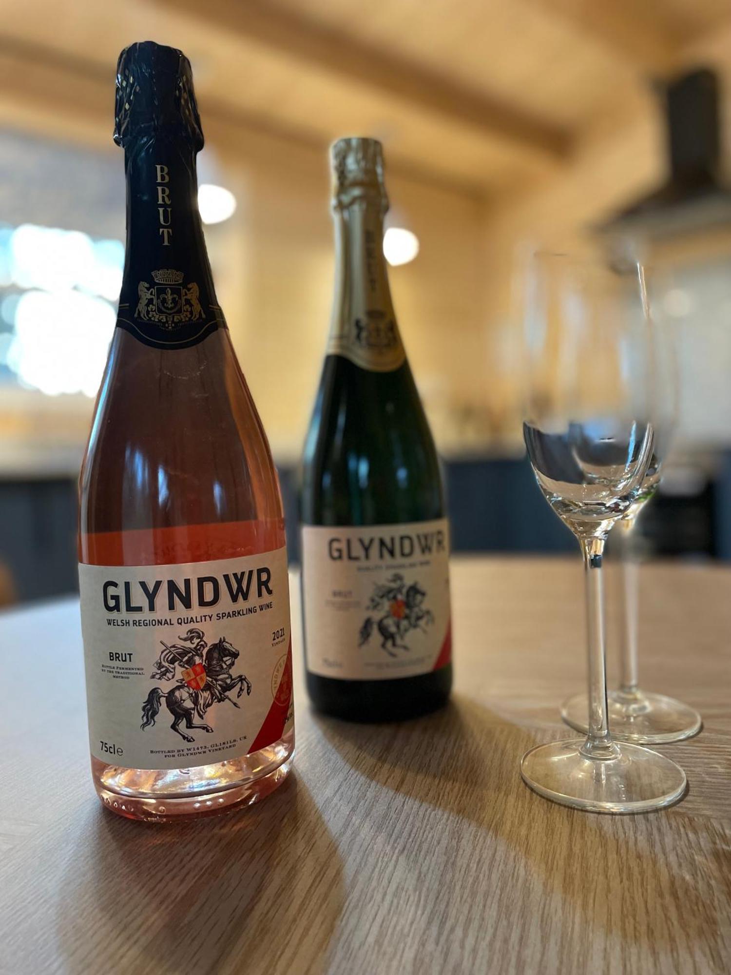 Glyndwr Vineyard Hotel Cowbridge Buitenkant foto